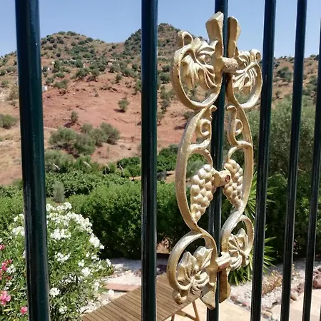 Casa El Corasueno Bed & Breakfast